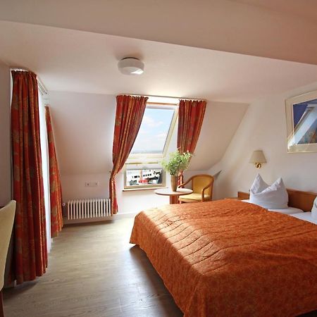 Hotel Schiff Am See Constance Extérieur photo